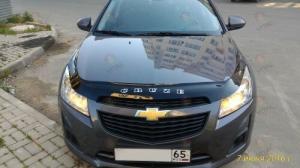 Дефлектор капота (мухобойка) Chevrolet Cruze с 2009 г.в. (Шевролет Круз) ТМ Вип Тюнинг