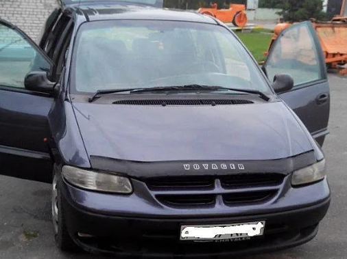 Дефлектор капота (мухобойка) CHRYSLER Voyager III с 1995-2001 г.в. (Крайслер Вояджер) ТМ Вип Тюнинг