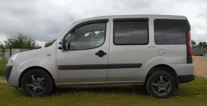 Дефлекторы окон (ветровики) Fiat Doblo Cargo 5d/Doblo Panorama 5d 2009"EuroStandard" (Фиат Добло) ТМ Кобра Тюнинг