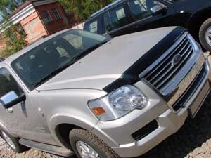 Дефлектор капота (мухобойка) Ford Explorer 2006-2010 (Форд Эксплорер) ТМ SIM