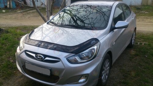 Дефлектор капота (мухобойка) HYUNDAI Solaris с 2010-2014 г.в (Хюндай Солярис) ТМ Вип Тюнинг