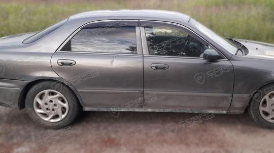 Дефлекторы окон (ветровики) Mazda 626 Sd/Hb 5d (GF) 1997-2002/Capella Sd 1997-2002 (Мазда 626) ТМ Кобра Тюнинг