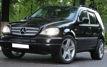 Дефлекторы окон (ветровики) Mercedes Benz ML W163 1998-2004 ТМ SIM