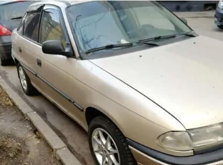 Дефлекторы окон (ветровики) Opel Astra F Sd 1991-1998 (Опель Астра) ТМ Кобра Тюнинг