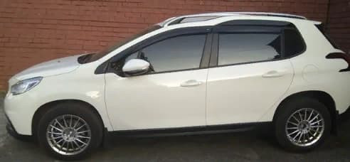 Дефлекторы окон (ветровики) Peugeot 2008 5d 2013 (Пежо 2008) ТМ Кобра Тюнинг